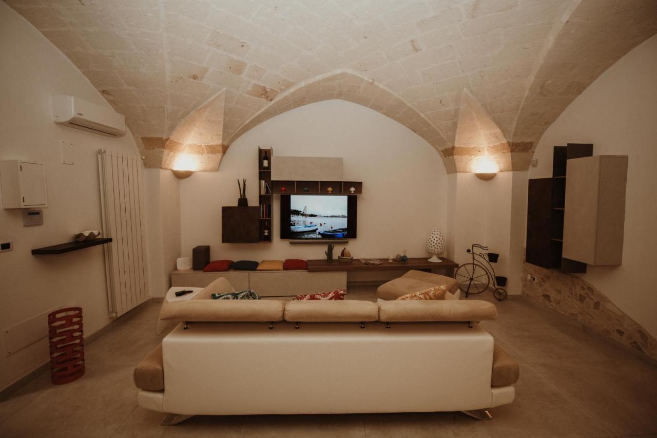 Pacuvius Home Suite B&B Brindisi Dış mekan fotoğraf