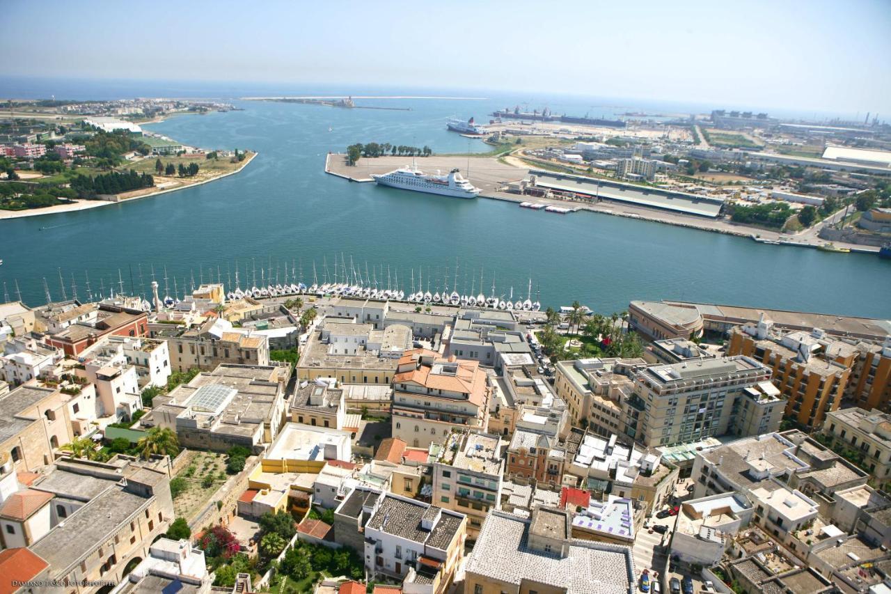 Pacuvius Home Suite B&B Brindisi Dış mekan fotoğraf
